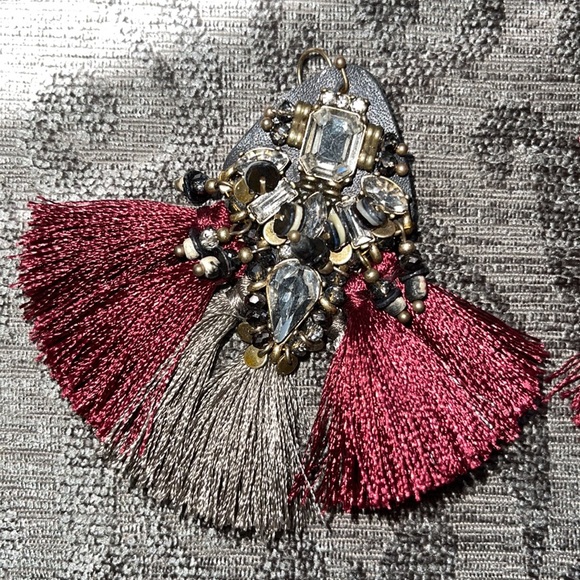 Maroon gray and black tassel and stone earrings - Picture 2 of 4